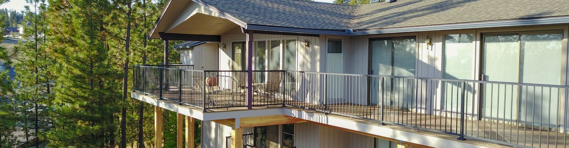 Small picket railing in Spokane