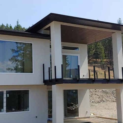 DekSmart Topless glass railing kit during installation
