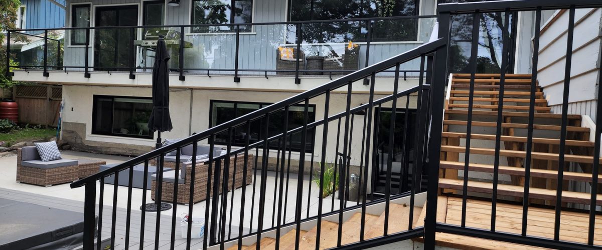 Dads Weatherdek Picket & Glass Deck Railing, Fascia Mounts by DekSmart.